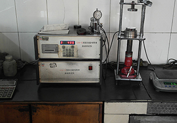 多功能電阻測(cè)定儀